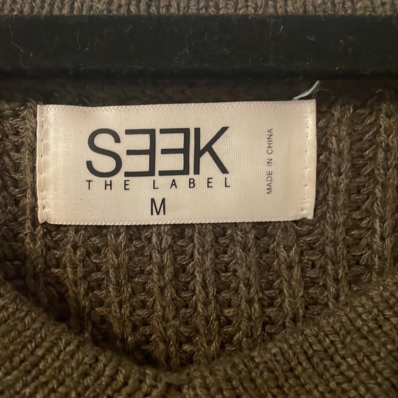 Kaki Green top medium with rings - Picture 3 of 5